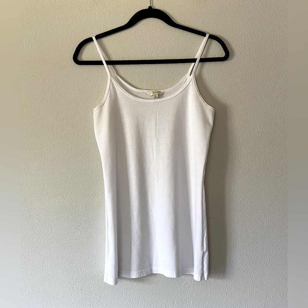 Women’s White, Rubbish, Basic, Fitted, Layering Tank Top. Size XL.